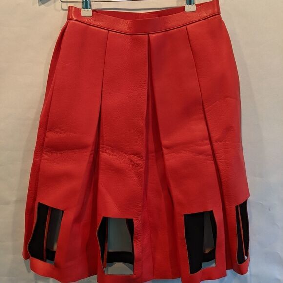MAISON Margiela Runway red leather skirt 4(40) BNWT - Picture 5 of 11